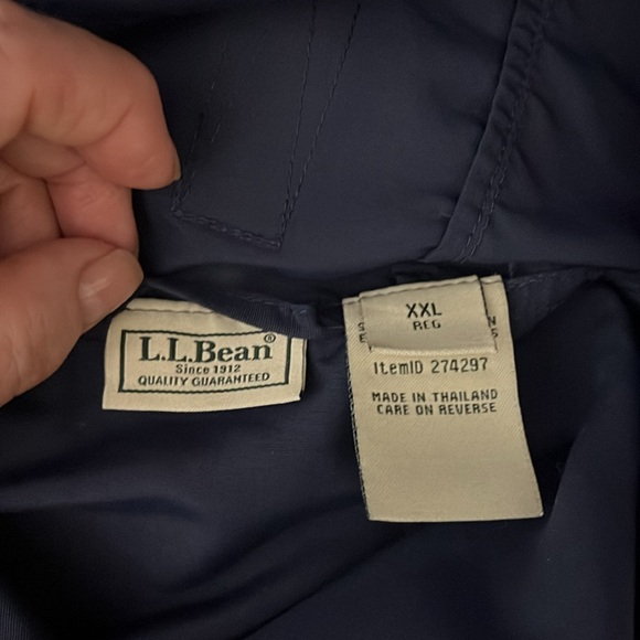 Vintage L.L. Bean Men's Navy Hooded Windbreaker Jacket XXL - Picture 9 of 10
